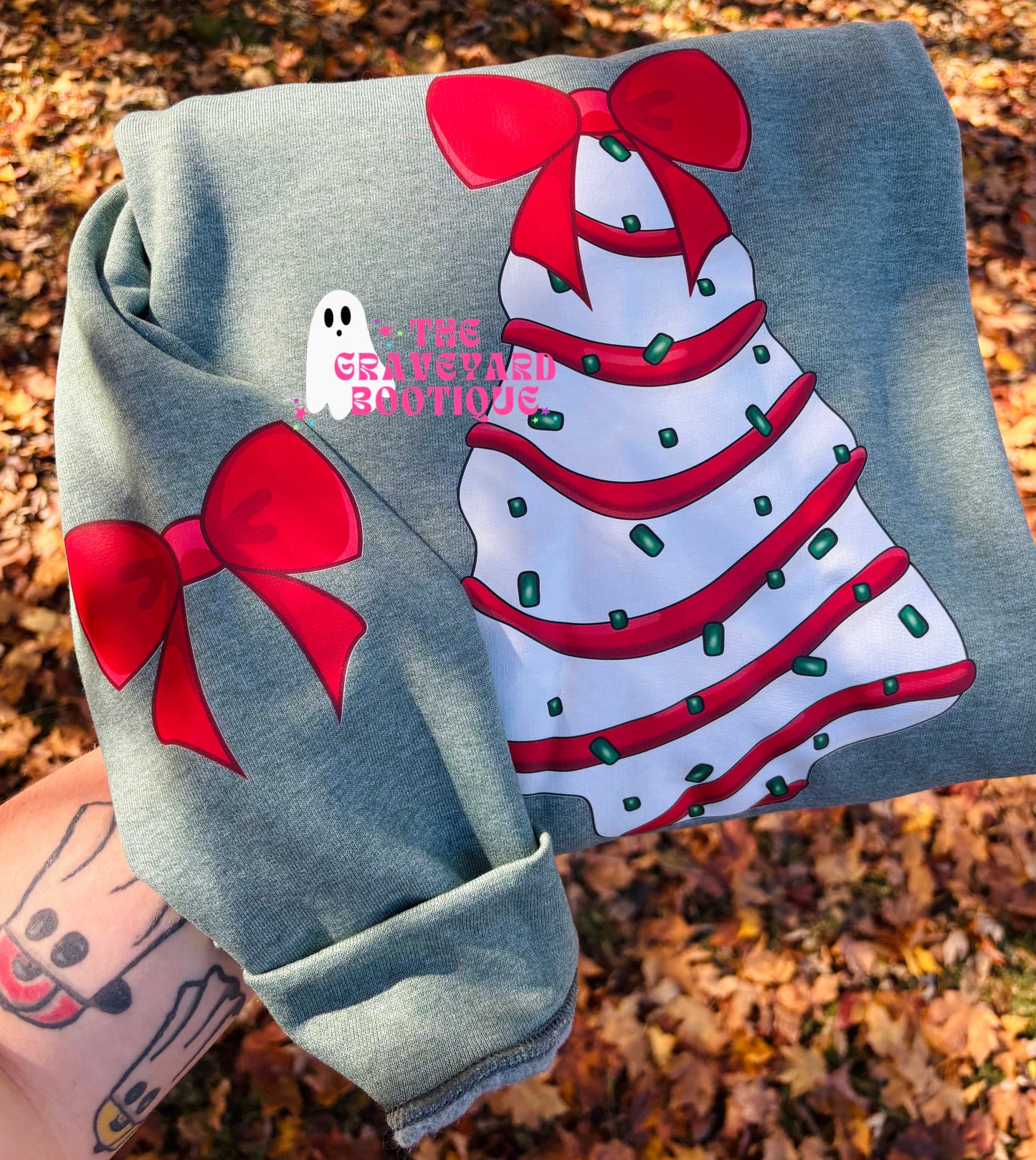Bow Cake Crew Neck