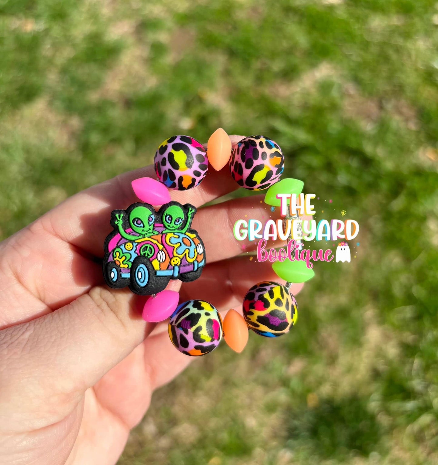 Lisa Frank Alien Charm With Glow Beads