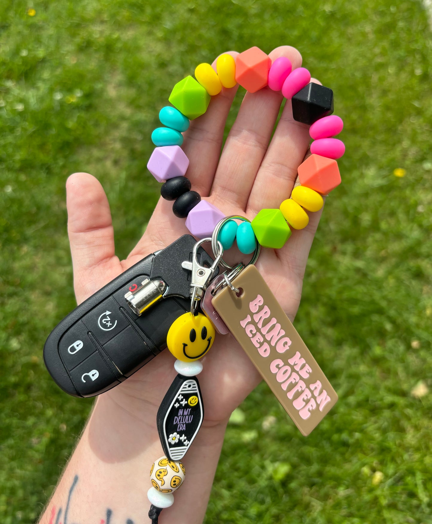 Rainbow Silicone Bead Keychain Holder