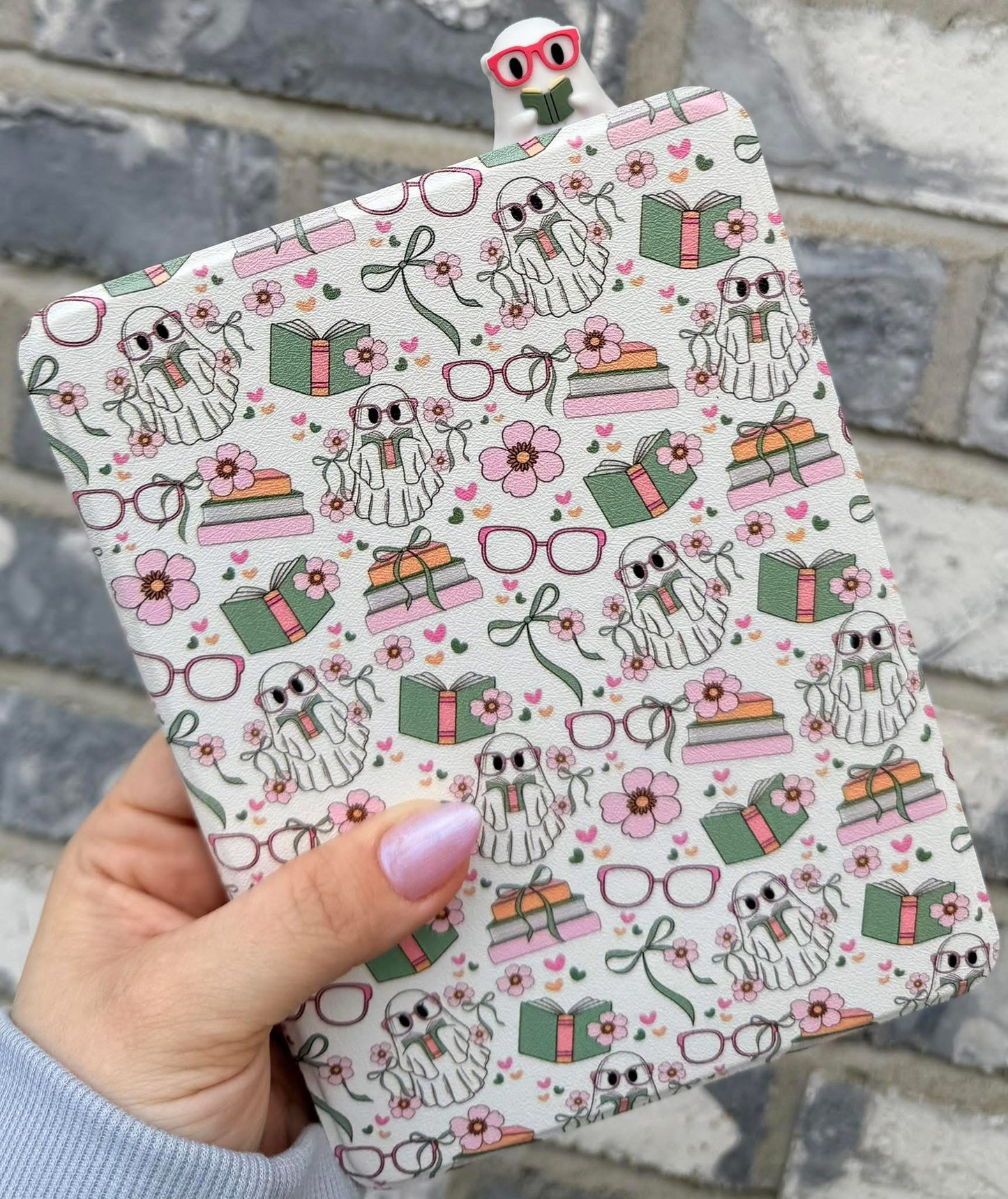 Bookish Ghost Peeper | Kindle Reading Buddy | Reading Ghost Accessories